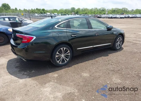 2017 Buick Lacrosse Essence z USA, uszkodzony, nr VIN 1G4ZP5SS2HU173288
